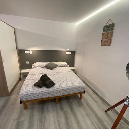 Loft, Muy Cerca De Playa Y Castillo Tamarit ตาร์ราโกนา ภายนอก รูปภาพ