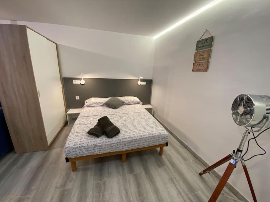 Loft, Muy Cerca De Playa Y Castillo Tamarit ตาร์ราโกนา ภายนอก รูปภาพ